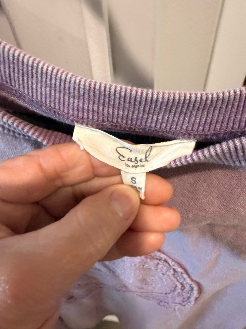 Easel brand Lace Heart Pullover shirt- Dusty Mauve - Picture 4 of 4